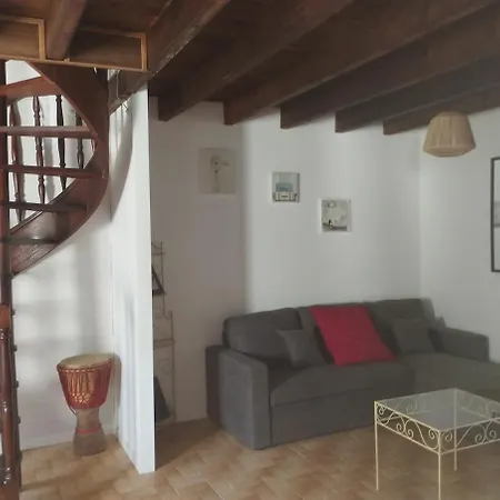 La Fermette De Chandigon Holiday home *