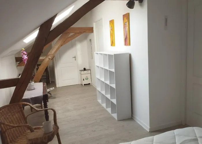 بيت للعطل La Fermette De Chandigon *