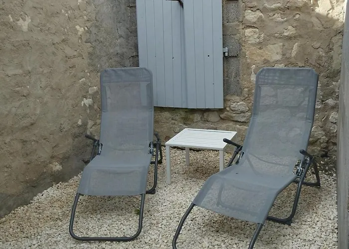 بيت للعطل La Fermette De Chandigon